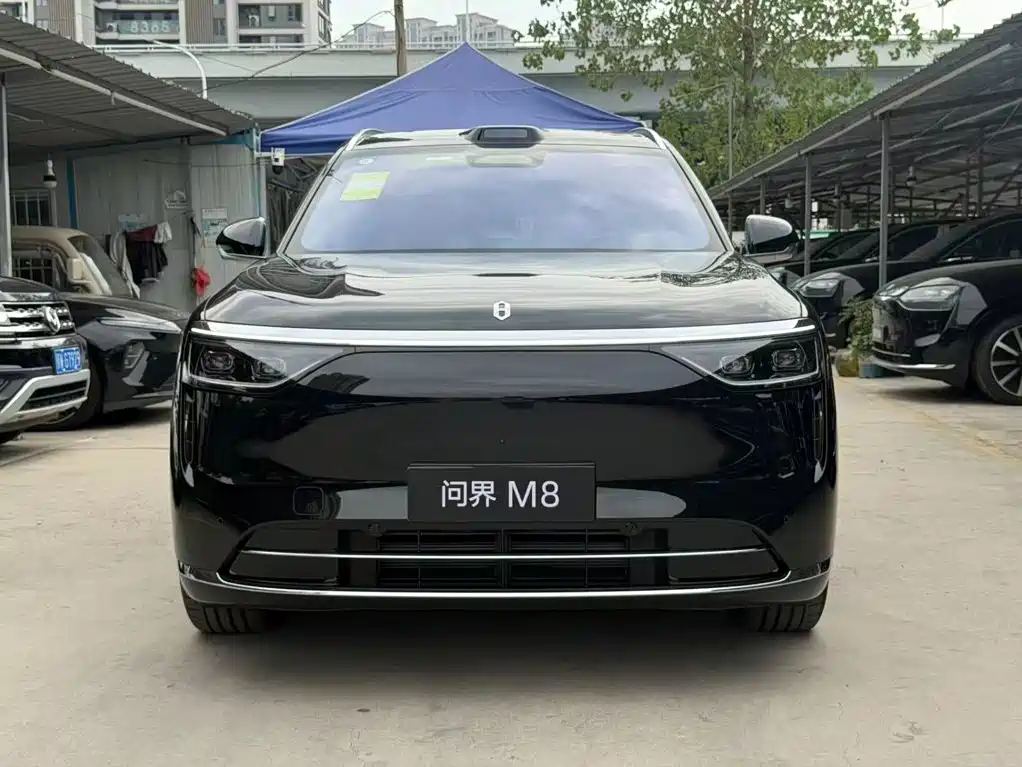 Wenjie M8 2025 extended range Max version 53.4kWh 6-seat version 896-line lidar) купить на сайте DeffCars
