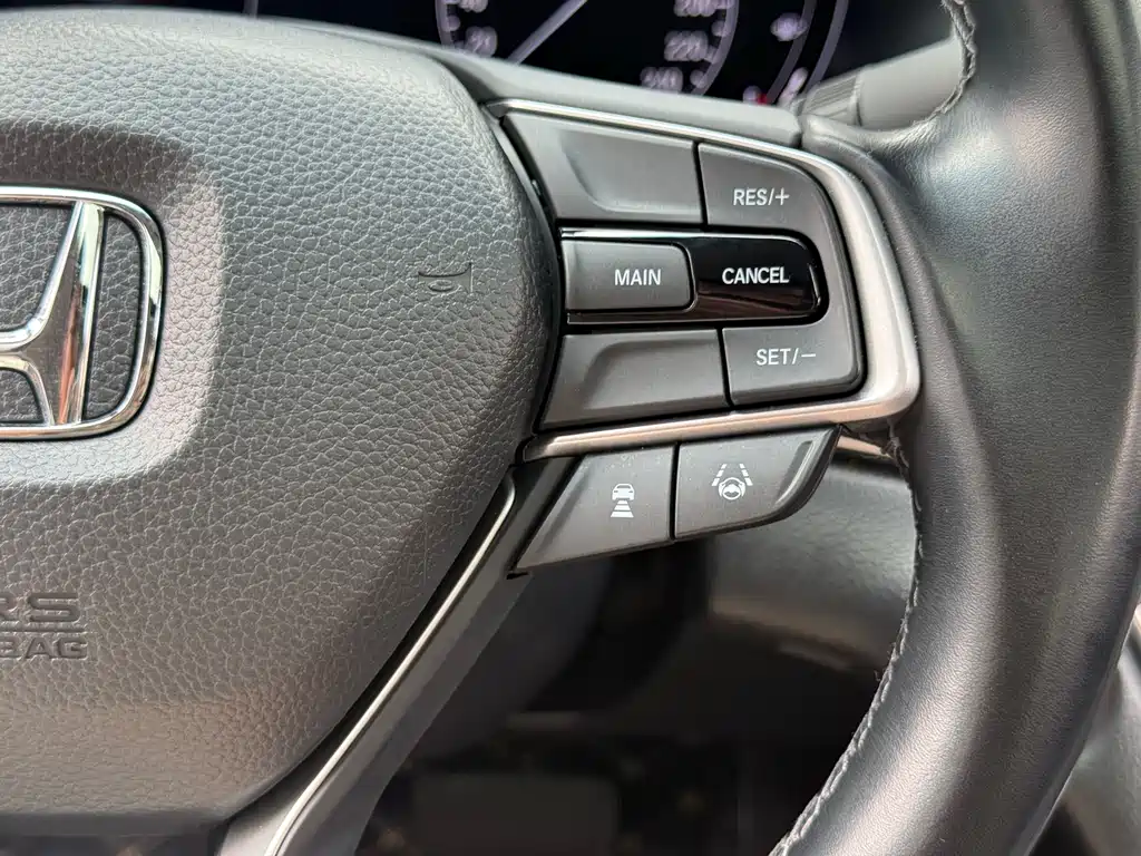 Accord 2018 260TURBO Deluxe Edition National VI купить на сайте DeffCars