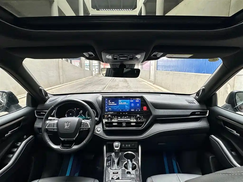 Crown Lufang 2022 2.0T four-wheel drive Jinyao version купить на сайте DeffCars