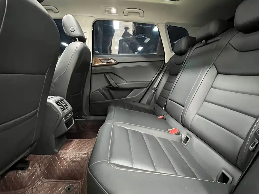 Tuyue 2022 280TSI two-wheel drive luxury version купить на сайте DeffCars