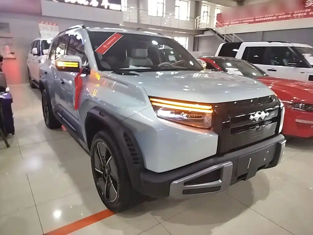 Titanium 3 2025 501KM four-wheel drive Ultra version купить на сайте DeffCars