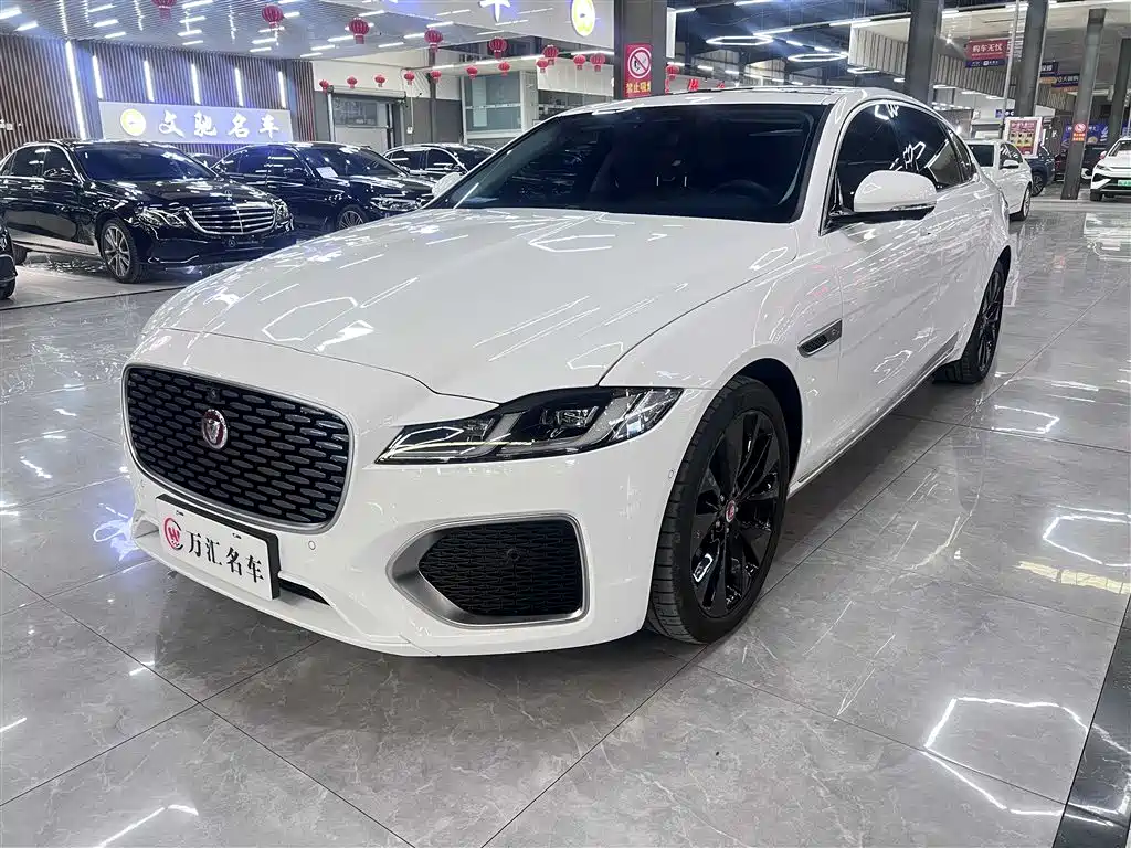 Jaguar XFL 2024 2.0T P250 two-wheel drive exclusive luxury version купить на сайте DeffCars