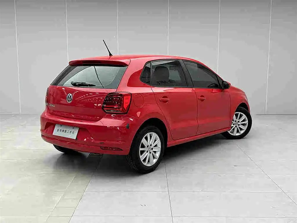 Polo 2014 1.4L automatic comfort version купить на сайте DeffCars