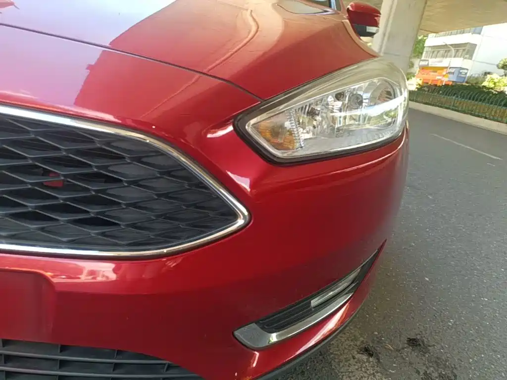 Focus 2015 hatchback 1.6L automatic fashion model купить на сайте DeffCars
