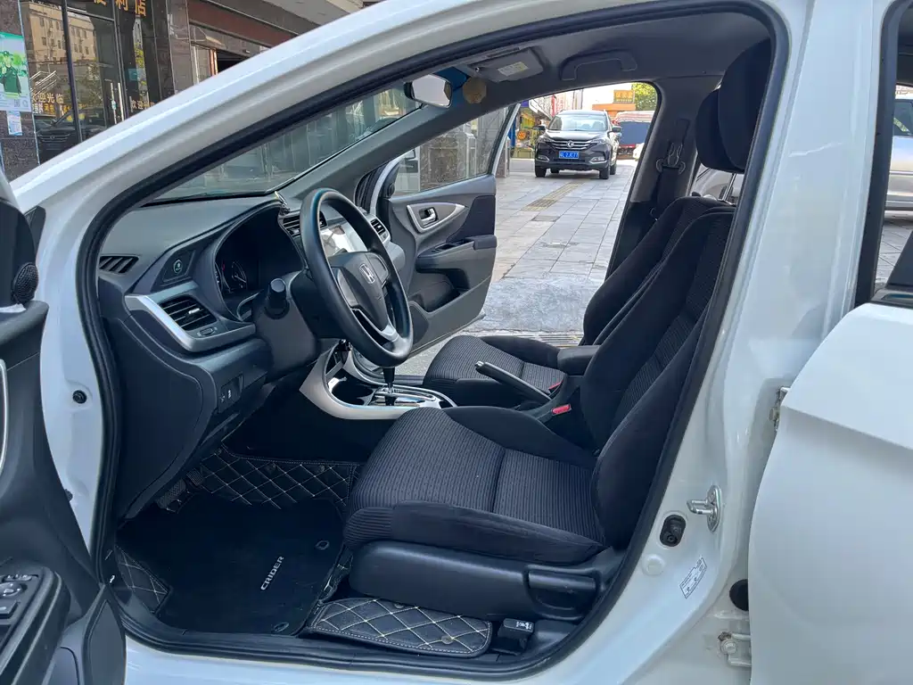 Lingpai 2016 1.8L CVT Comfort Edition купить на сайте DeffCars