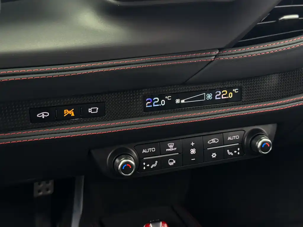 Ferrari F8 2019 Tributo 3.9T V8 купить на сайте DeffCars