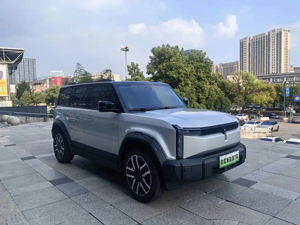 iCAR 03 2024 model 472km four-wheel drive long range version купить на сайте DeffCars