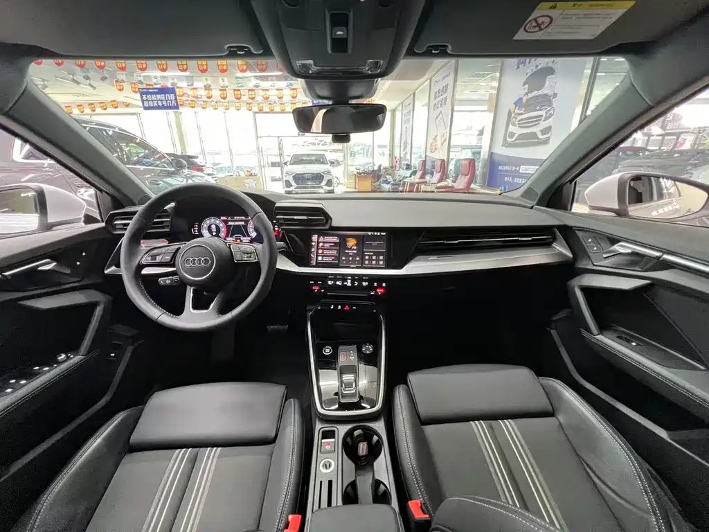 Audi A3 2022 A3L Limousine 35 TFSI Fashionable and Sporty купить на сайте DeffCars