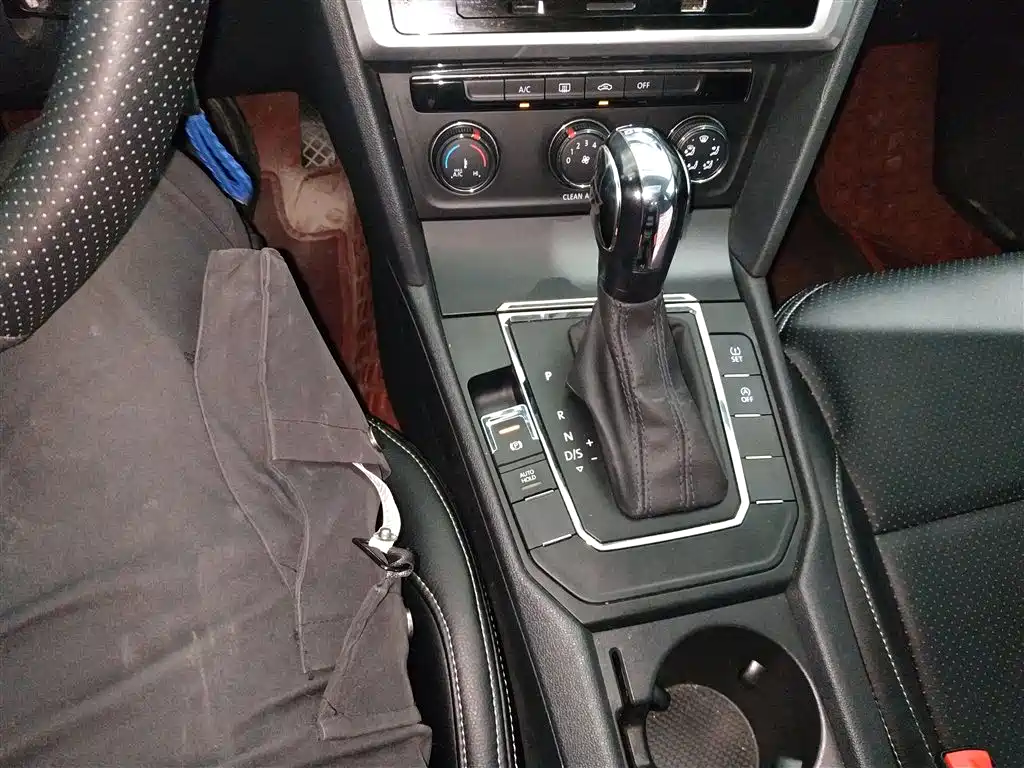 Lingdu 2021 230TSI DSG Fashion Edition купить на сайте DeffCars