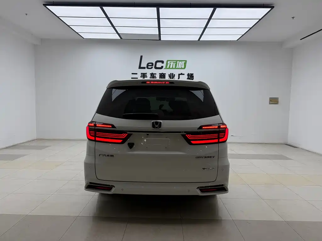 Odyssey 2024 2.0L e:HEV Rui·Lingxiang Edition купить на сайте DeffCars
