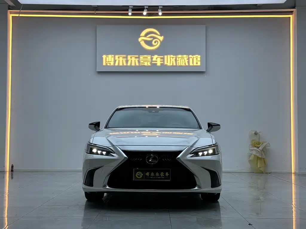 Lexus ES 2025 200 Premium Edition купить на сайте DeffCars