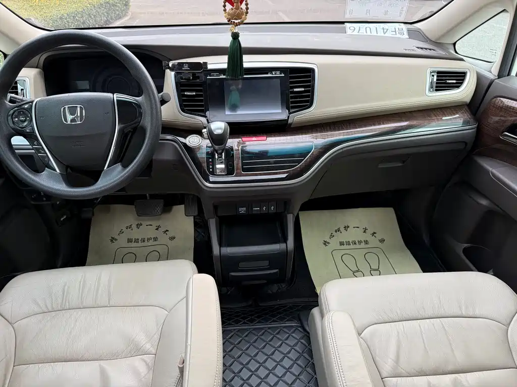 Odyssey 2015 facelift 2.4L luxury version купить на сайте DeffCars