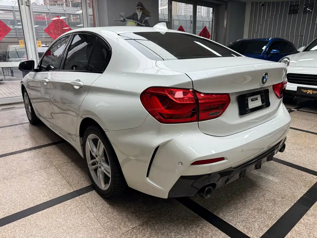 BMW 1 Series 2021 facelift 120i M Sports Night Edition купить на сайте DeffCars