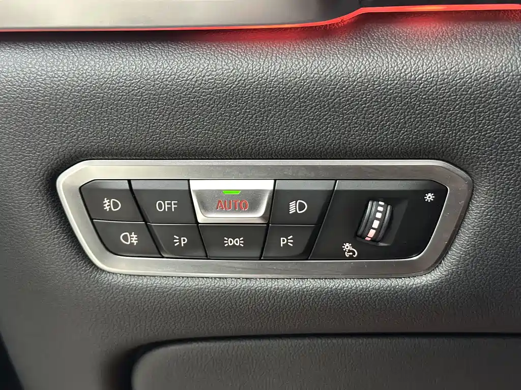 BMW X5 imported 2019 xDrive40i M sports package купить на сайте DeffCars