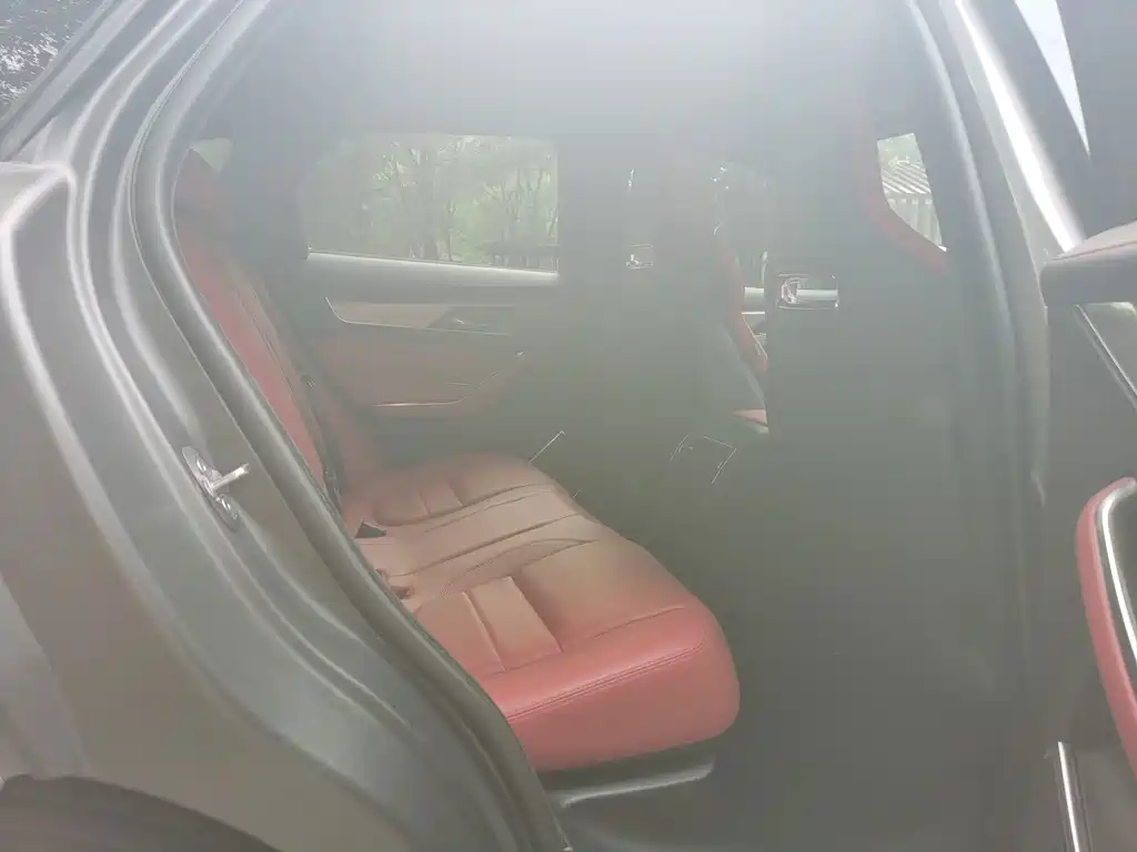 Jaguar F-PACE 2024 P250 R-Dynamic SE купить на сайте DeffCars