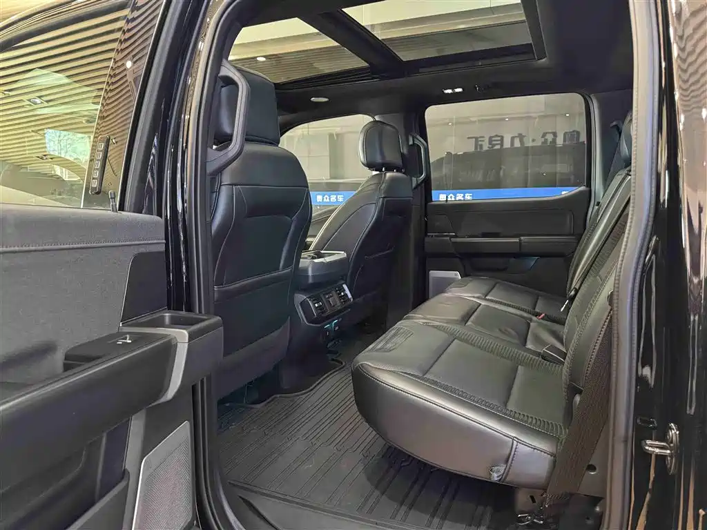 Ford F-150 Raptor 2022 3.5T Raptor купить на сайте DeffCars