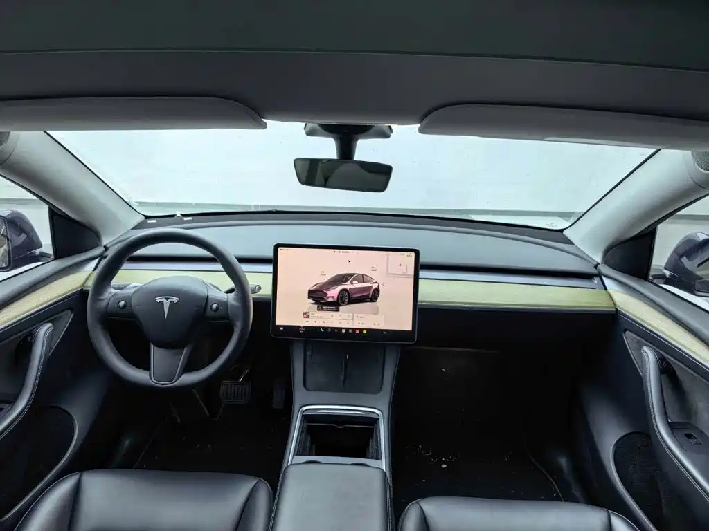 Model Y 2022 rear-wheel drive version купить на сайте DeffCars