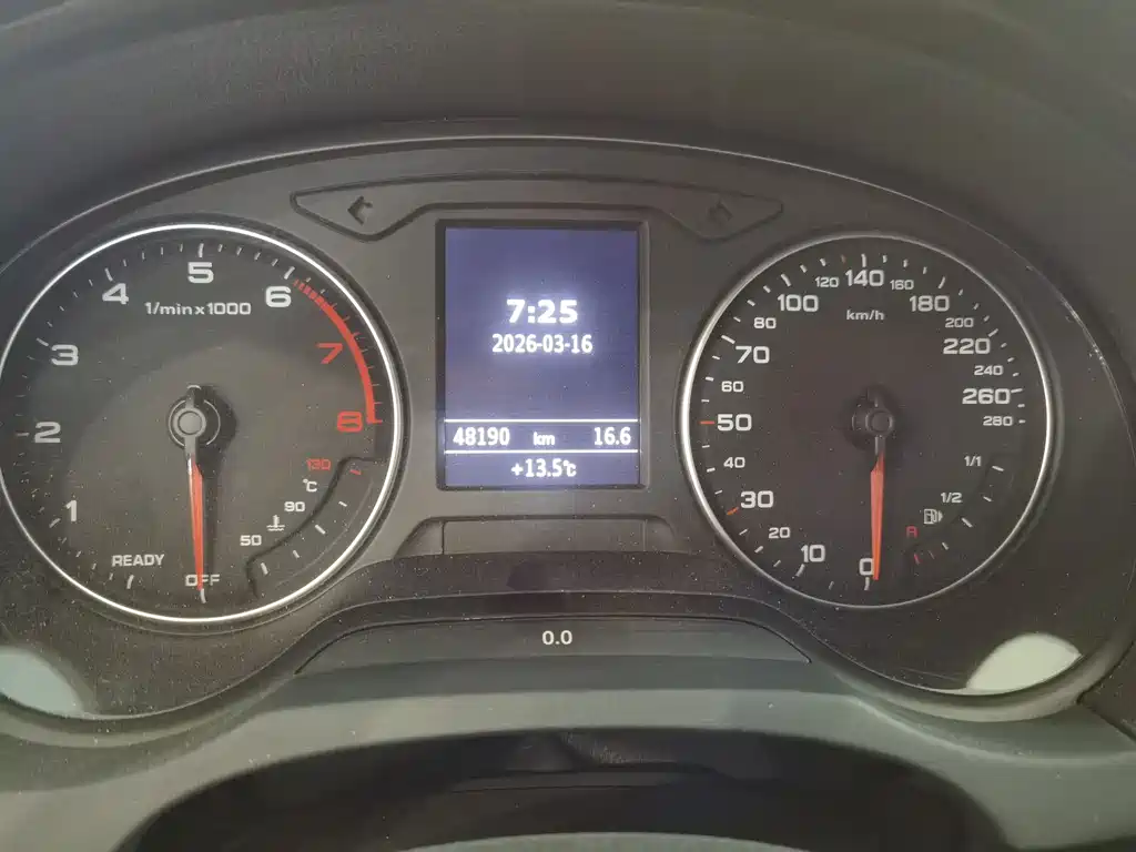 Audi A3 2016 Sportback 35 TFSI Fashion купить на сайте DeffCars