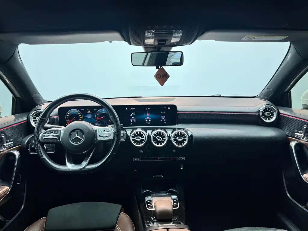 Mercedes-Benz A-Class 2020 A 200 L Sports Sedan купить на сайте DeffCars