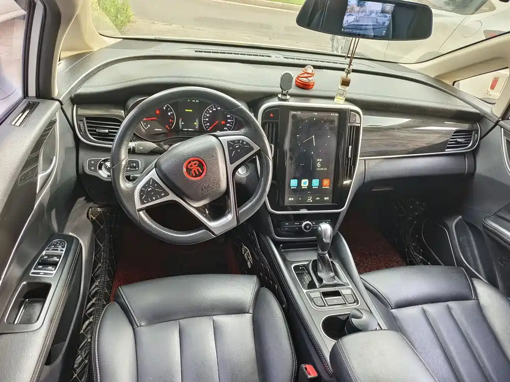 Song MAX 2017 1.5T automatic intelligent connected elite type 7 seats купить на сайте DeffCars