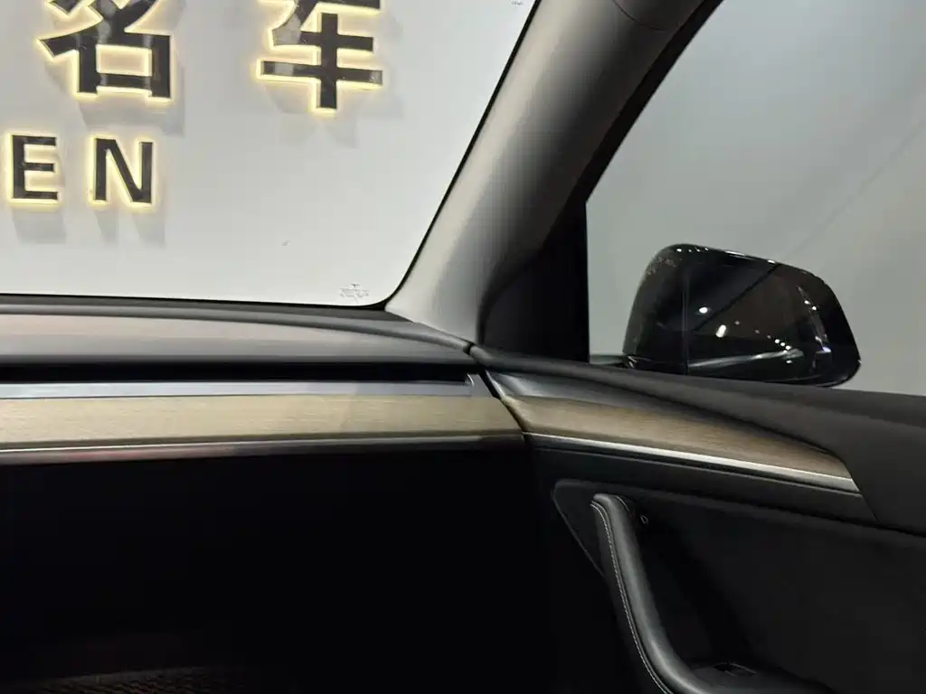 Model Y 2022 facelift rear-wheel drive version купить на сайте DeffCars