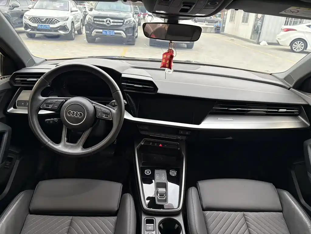 Audi A3 2022 A3L Limousine 35 TFSI Fashionable and Elegant купить на сайте DeffCars