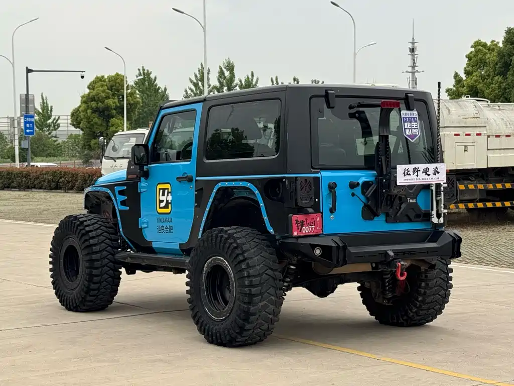 Wrangler 2017 3.6L Rubicon two-door comfort version купить на сайте DeffCars