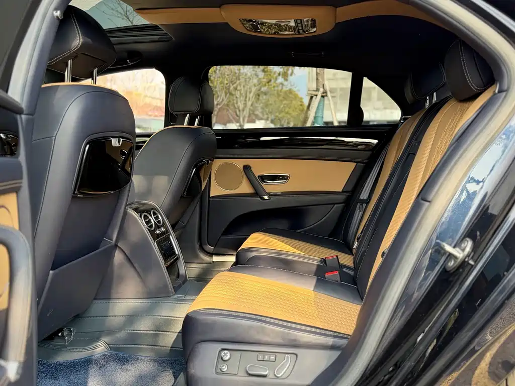 Flying Spur 2017 4.0T V8 S Standard Edition купить на сайте DeffCars