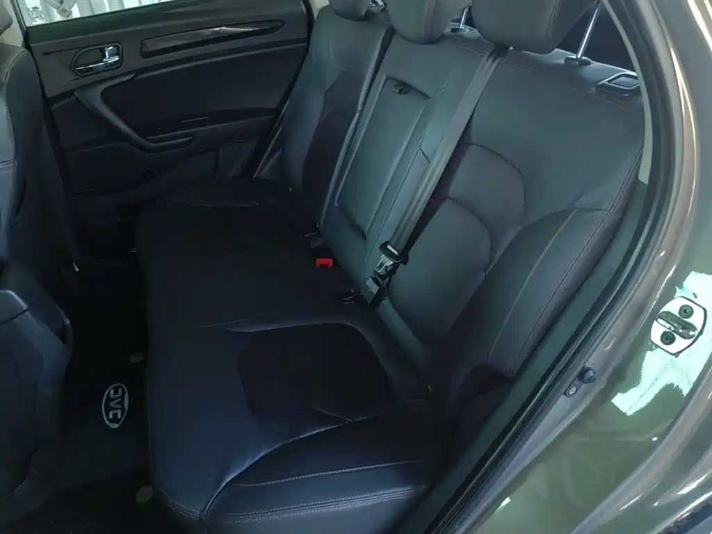 Refine S3 2017 1.5L manual luxury smart model купить на сайте DeffCars