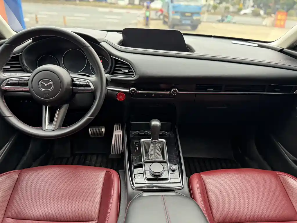 Mazda CX-30 2022 2.0L Automatic Yaoyue Obsidian Edition купить на сайте DeffCars