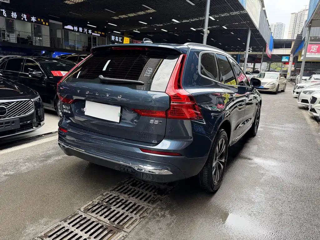 Volvo XC60 2022 B5 four-wheel drive Zhiyi Luxury Edition купить на сайте DeffCars