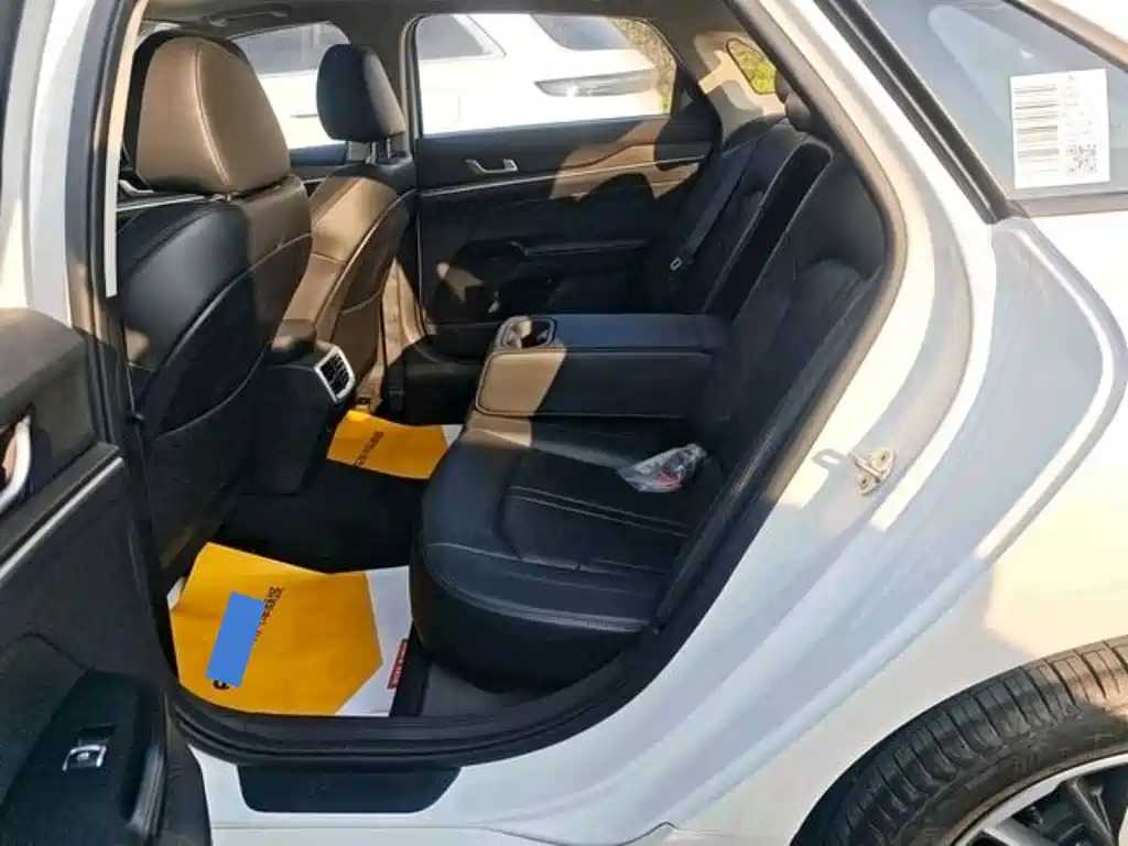 Kia K5 2025 1.5T Deluxe Edition купить на сайте DeffCars