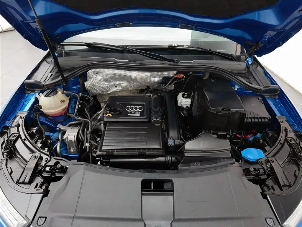 Audi Q3 2017 30 TFSI Style купить на сайте DeffCars