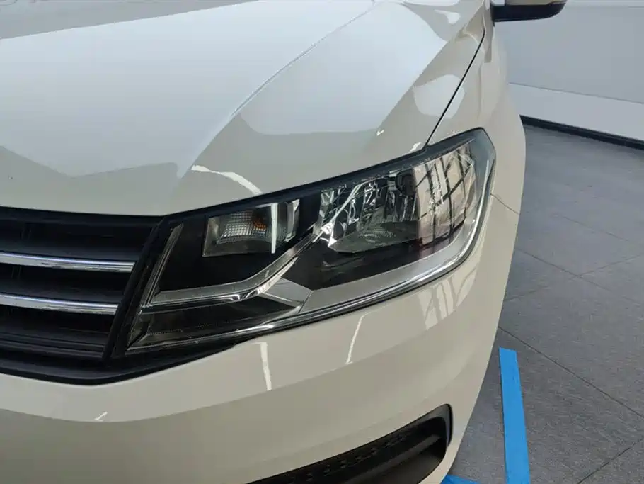 Santana 2021 1.5L automatic fashion version купить на сайте DeffCars