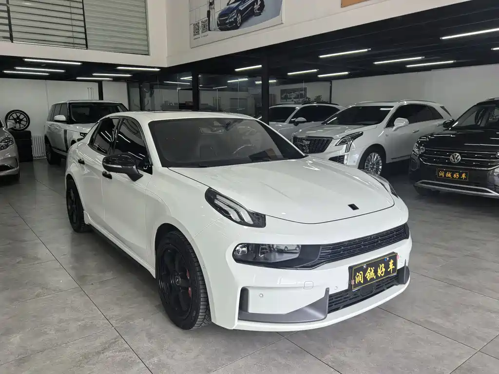 Lynk & Co 03 2021 2.0TD Automatic Champion Edition купить на сайте DeffCars
