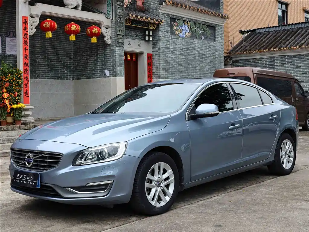 Volvo S60 2018 S60L T3 Smart Edition купить на сайте DeffCars