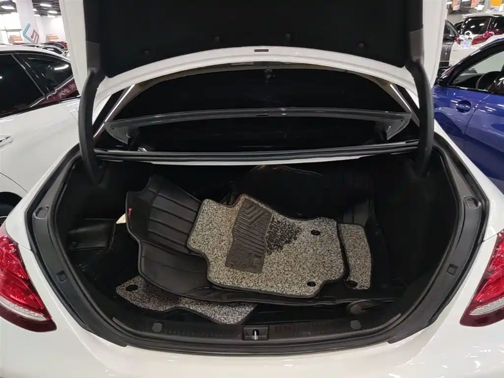 Mercedes-Benz E-class imported 2020 facelift E 260 sports version купить на сайте DeffCars