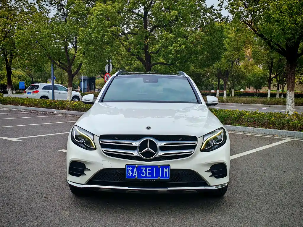 Mercedes-Benz GLC 2018 facelift GLC 260 4MATIC luxury model купить на сайте DeffCars