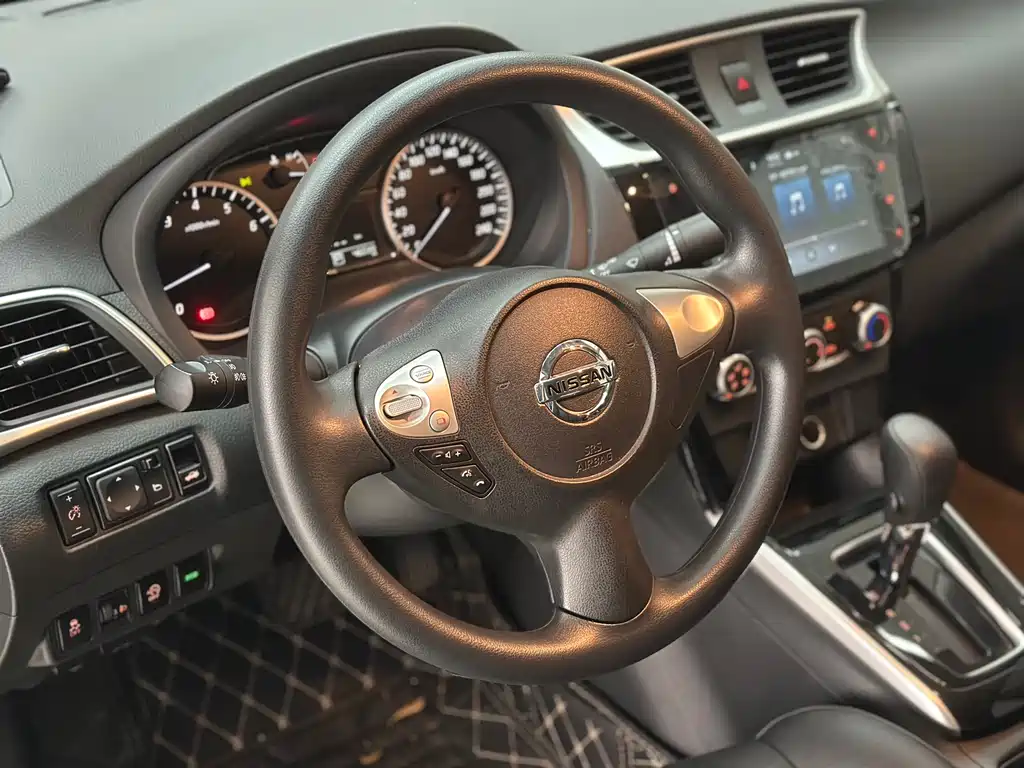 Sylphy 2021 Classic 1.6XL CVT Deluxe Edition купить на сайте DeffCars
