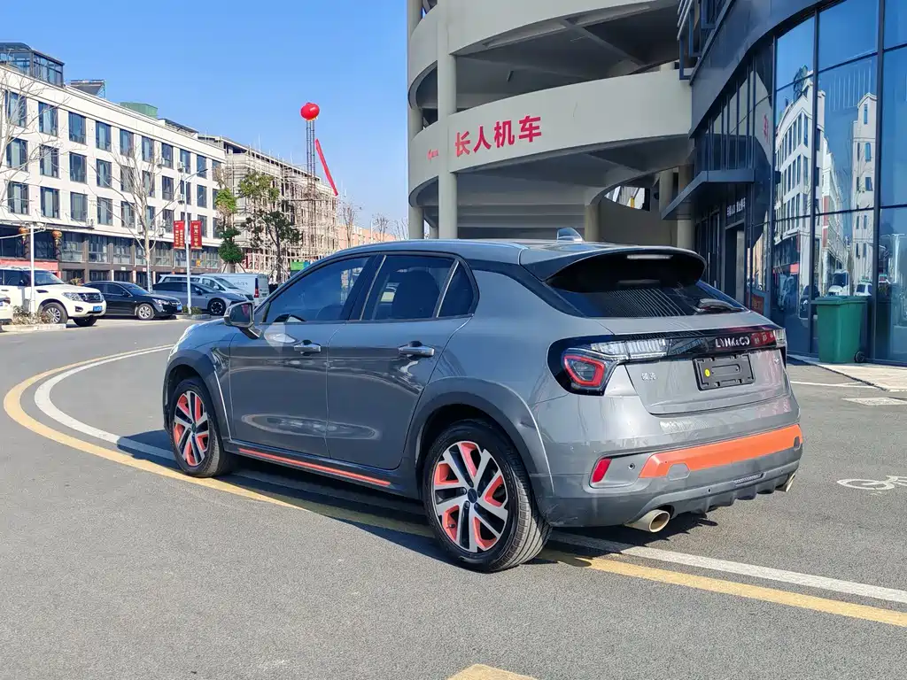 Lynk & Co 02 2021 1.5TD DCT 2WD Champion Edition купить на сайте DeffCars