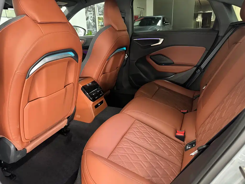 Audi A5L 2026 2.0T Sports Edition Plus купить на сайте DeffCars