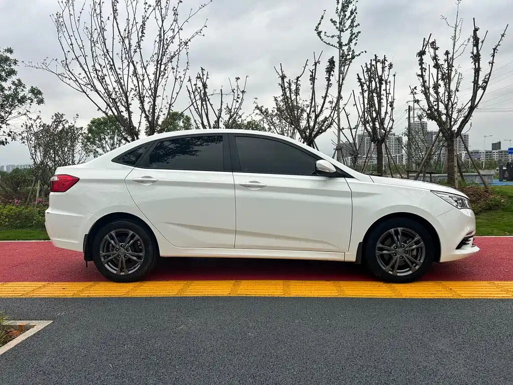 Eado DT 2021 1.6L automatic luxury model купить на сайте DeffCars
