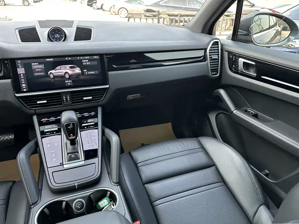 Cayenne 2019 Cayenne 3.0T купить на сайте DeffCars