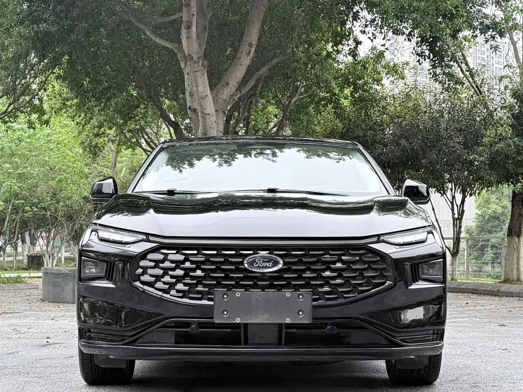 Mondeo 2023 EcoBoost 245 Luxury купить на сайте DeffCars