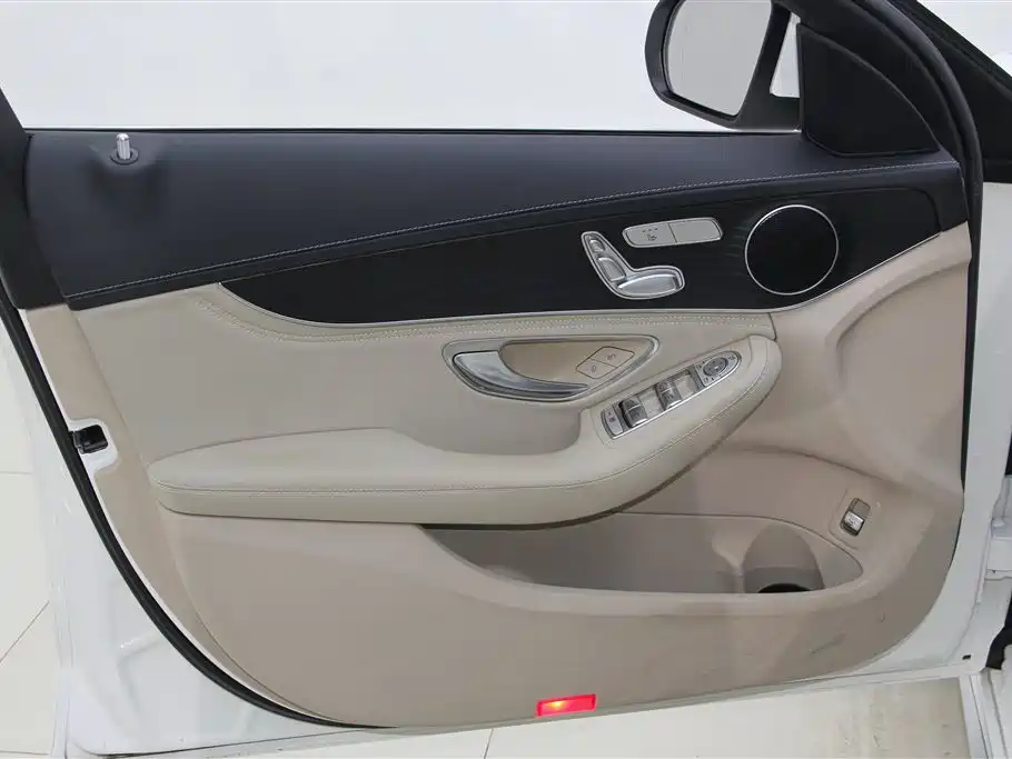 Mercedes-Benz C-Class 2019 facelift C 260 L sports version купить на сайте DeffCars