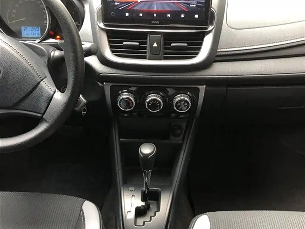 YARiS L Zhixuan 2021 1.5L CVT leading version купить на сайте DeffCars