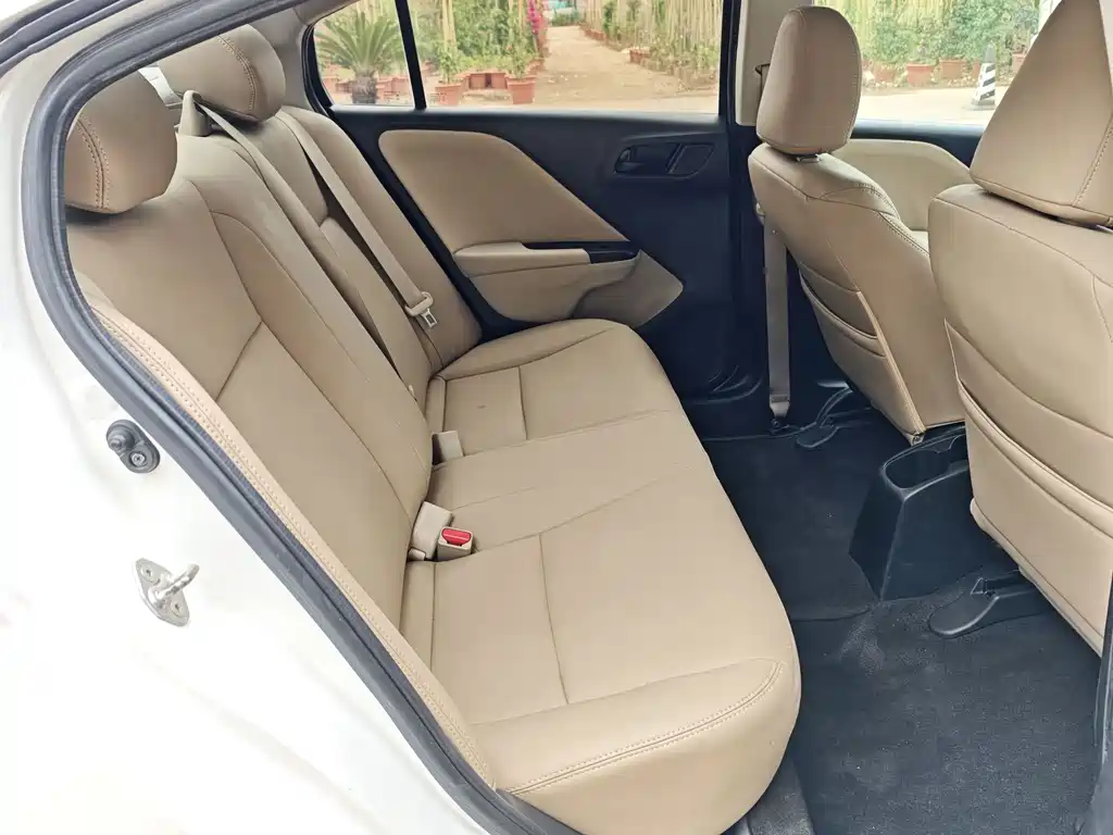 Fengfan 2019 1.5L CVT Comfort Edition купить на сайте DeffCars