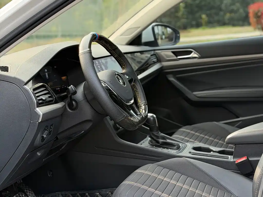 Lavida 2021 280TSI DSG Comfort Edition купить на сайте DeffCars