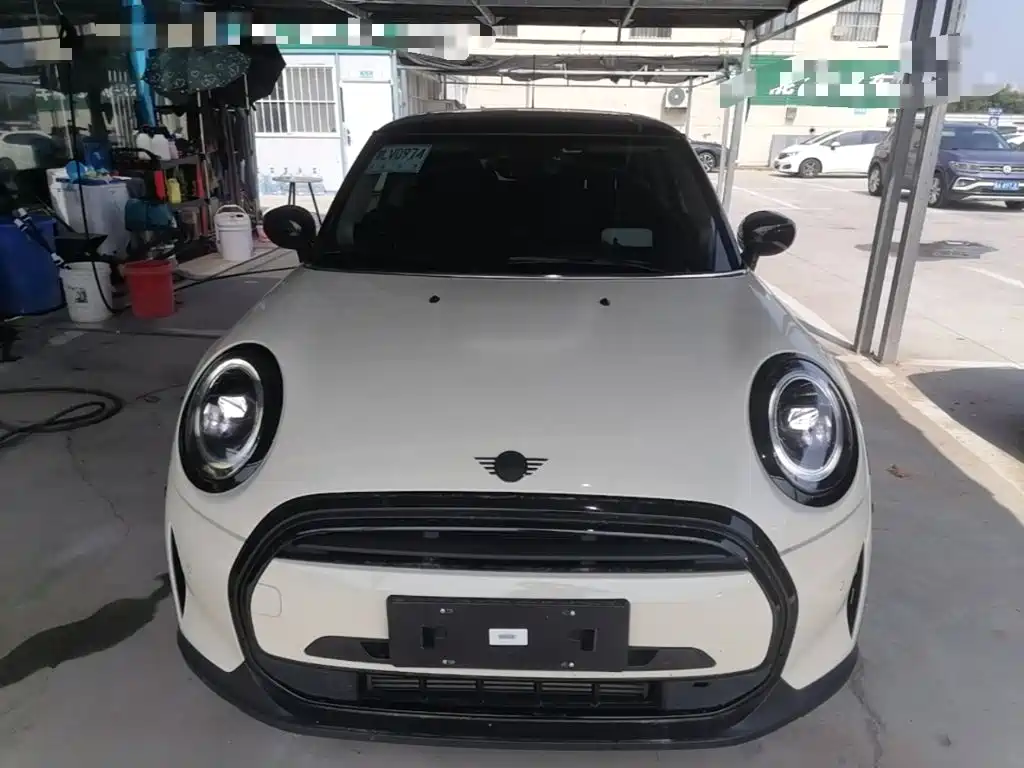 MINI 2023 1.5T COOPER Artist купить на сайте DeffCars