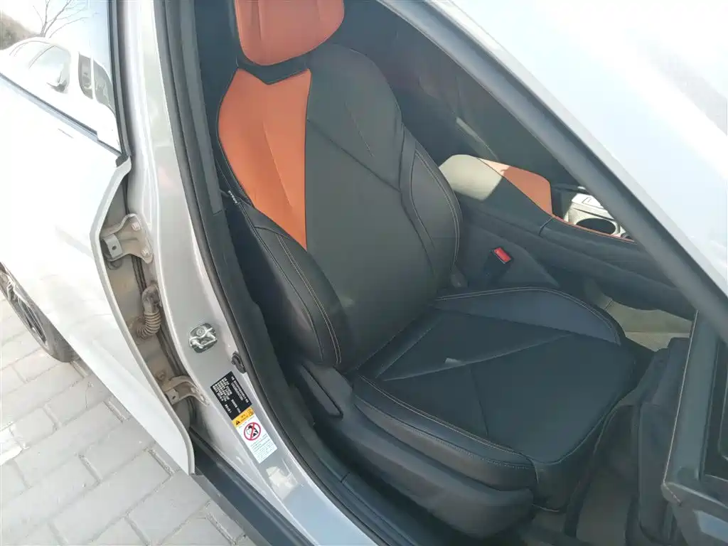 Changan UNI-V 2022 1.5T Excellent Type купить на сайте DeffCars